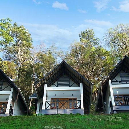 Woodrose Resort Kalpatta Ngoại thất bức ảnh