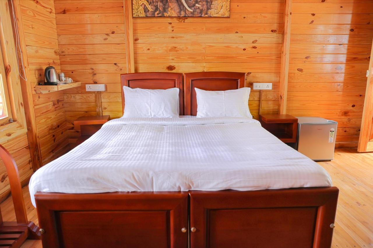 Woodrose Resort Kalpatta Ngoại thất bức ảnh