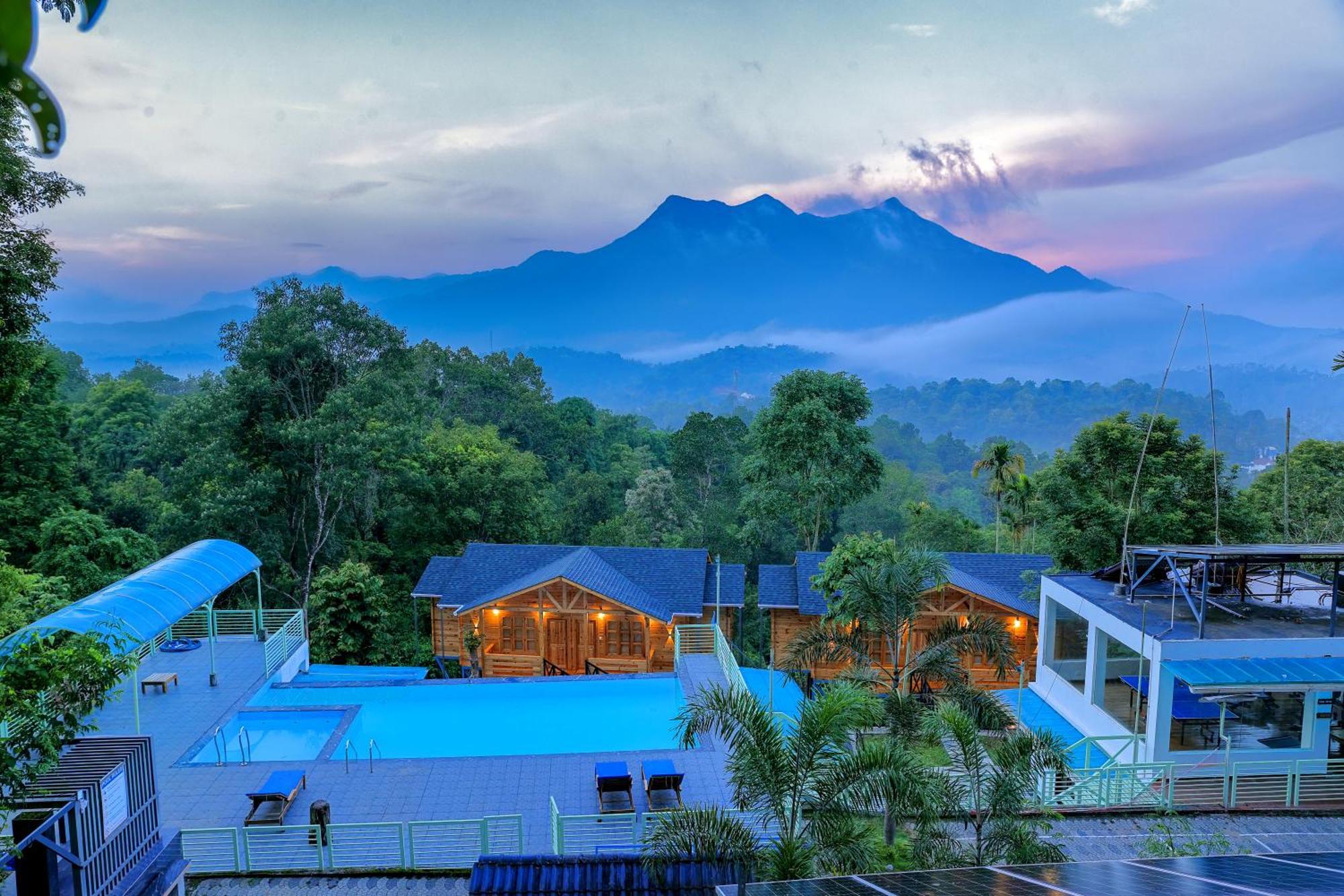 Woodrose Resort Kalpatta Ngoại thất bức ảnh