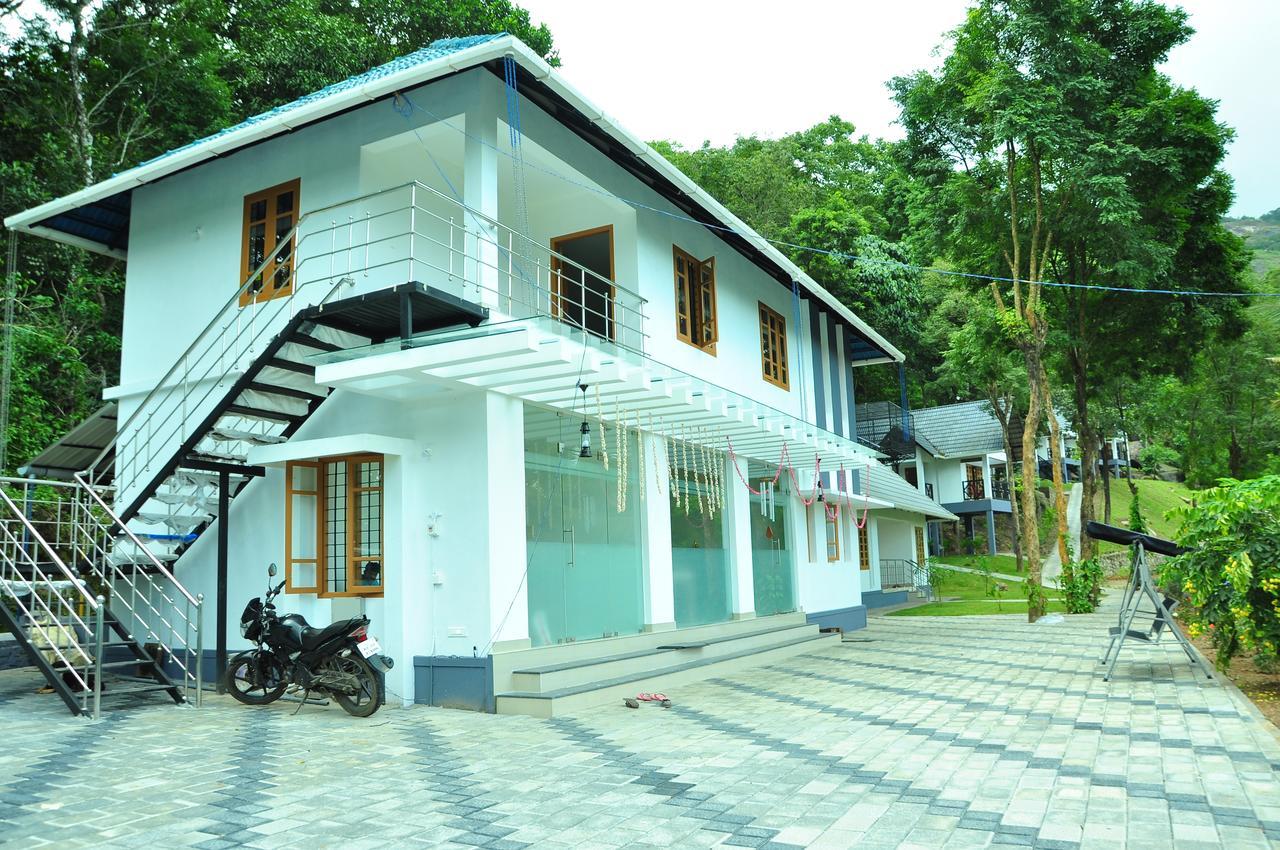 Woodrose Resort Kalpatta Ngoại thất bức ảnh