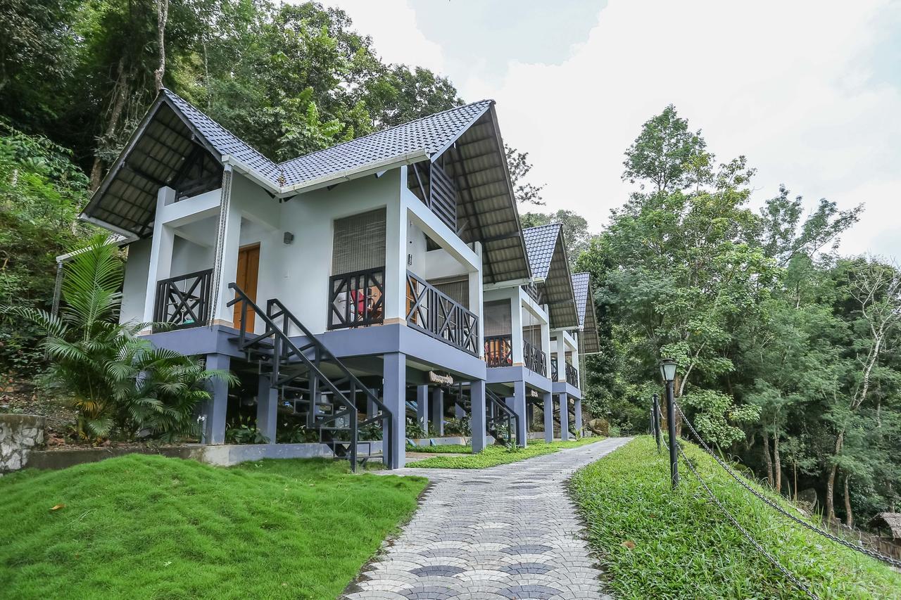 Woodrose Resort Kalpatta Ngoại thất bức ảnh